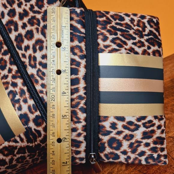 Leopard Print Tote Bag with Stripe Handbag Detachable Matching Pouch - Picture 5 of 10